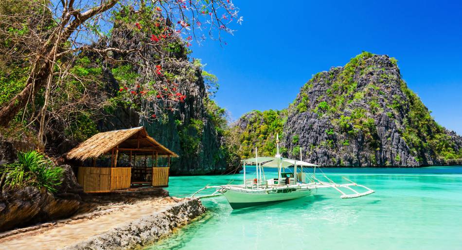 Beachfront Casita interior
